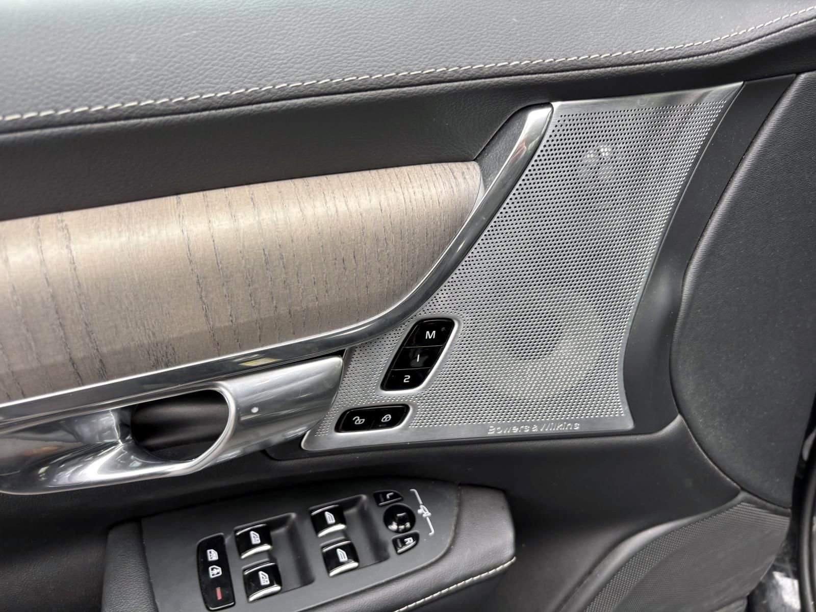 Used 2023 Volvo S90 B6 Ultimate w/ Lounge Package AWD/4WD image 11