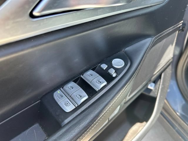 Used 2016 BMW 750i xDrive AWD/4WD image 4