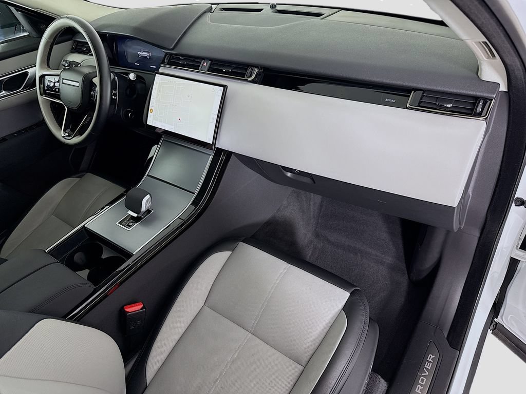 Used 2024 Land Rover Range Rover Velar S AWD/4WD image 18