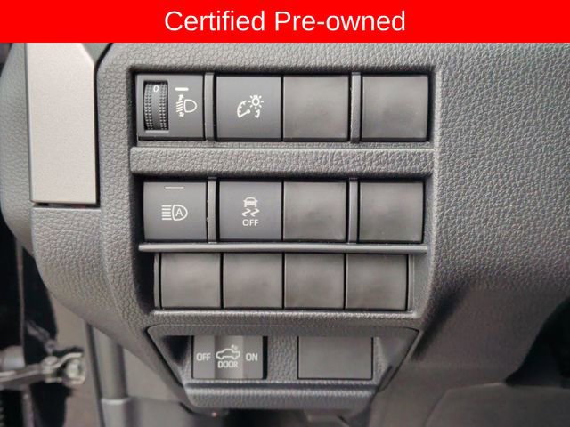 Certified 2025 Toyota Tacoma SR5 AWD/4WD image 23
