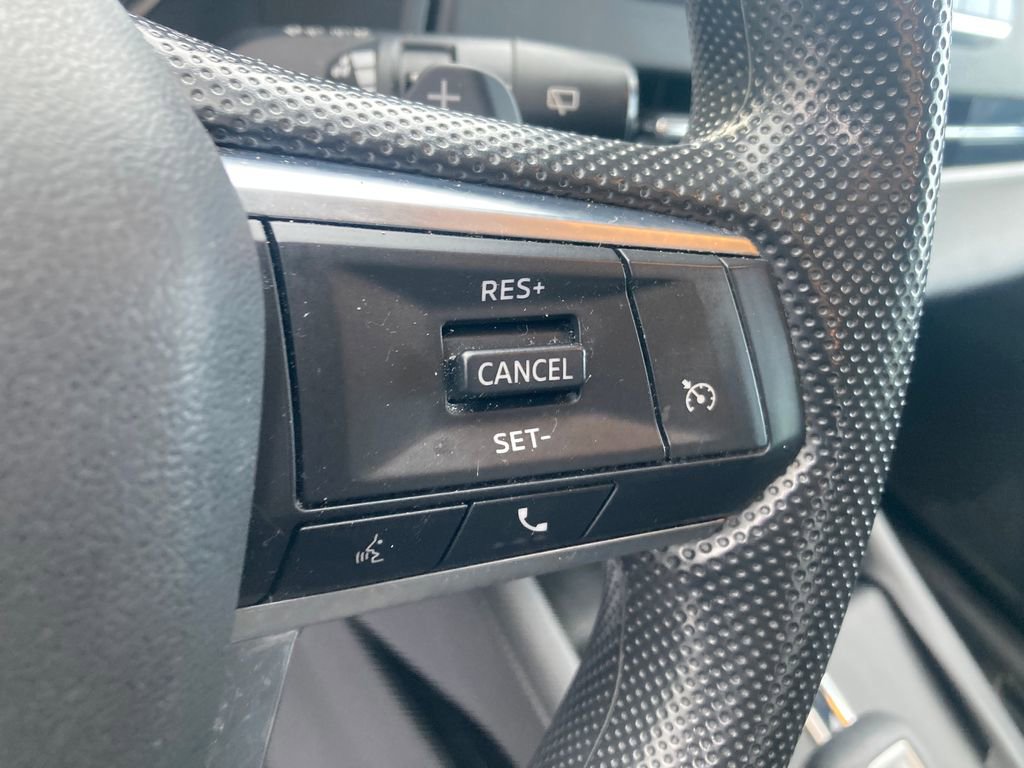 Used 2022 Mitsubishi Outlander ES image 43