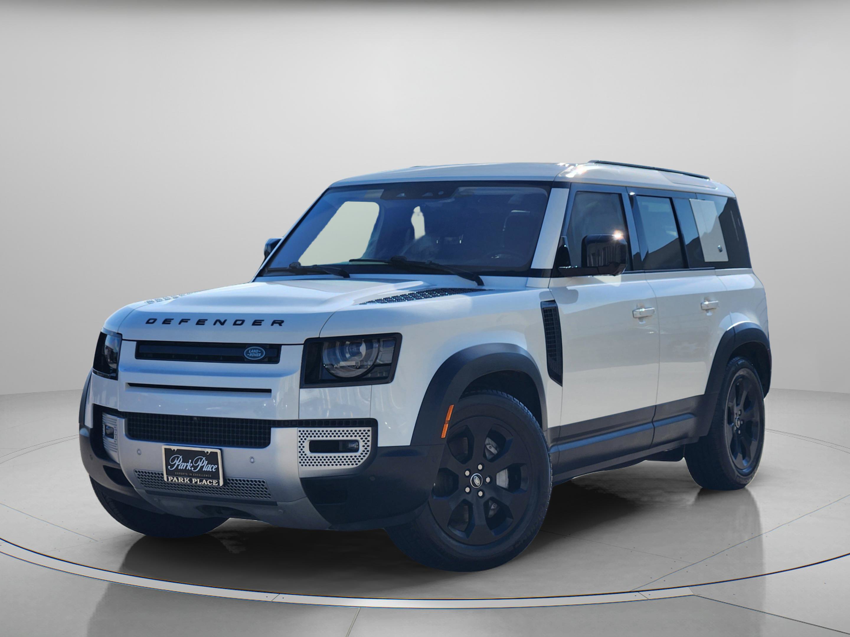 Used 2020 Land Rover Defender 110 HSE AWD/4WD image 1