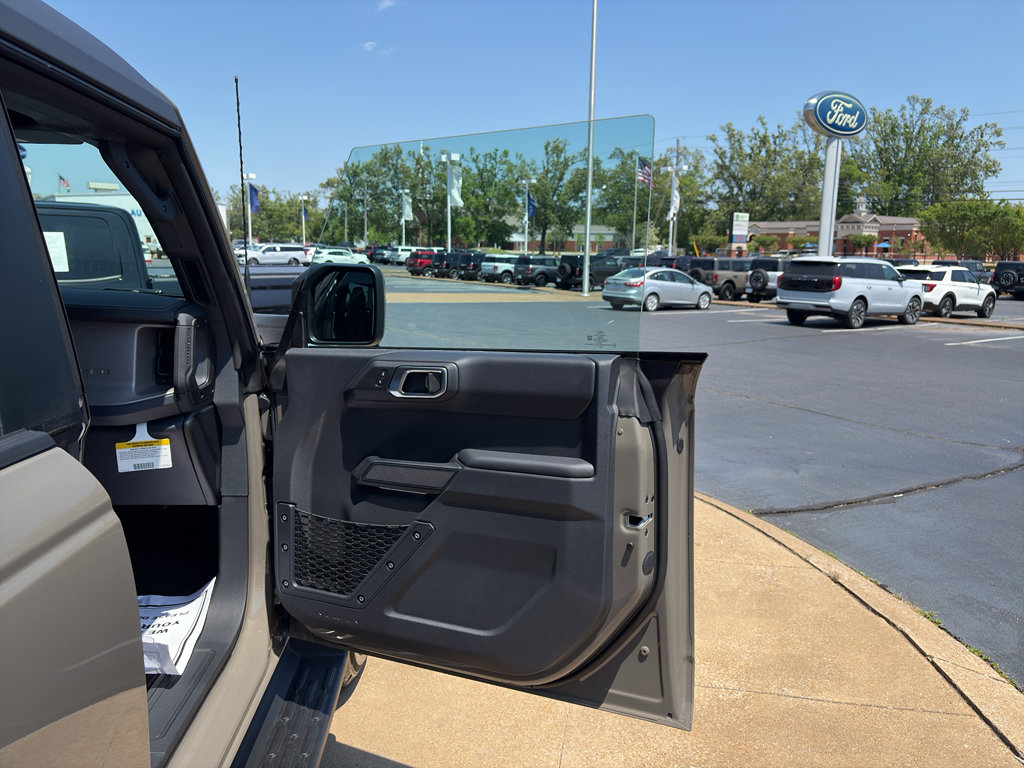 New 2026 Ford Bronco Outer Banks AWD/4WD image 19