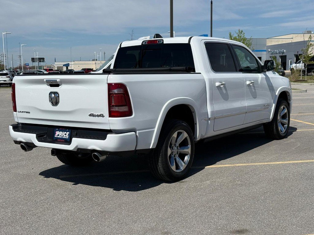 Used 2022 RAM 1500 Limited w/ Body Color Bumper Group AWD/4WD image 8