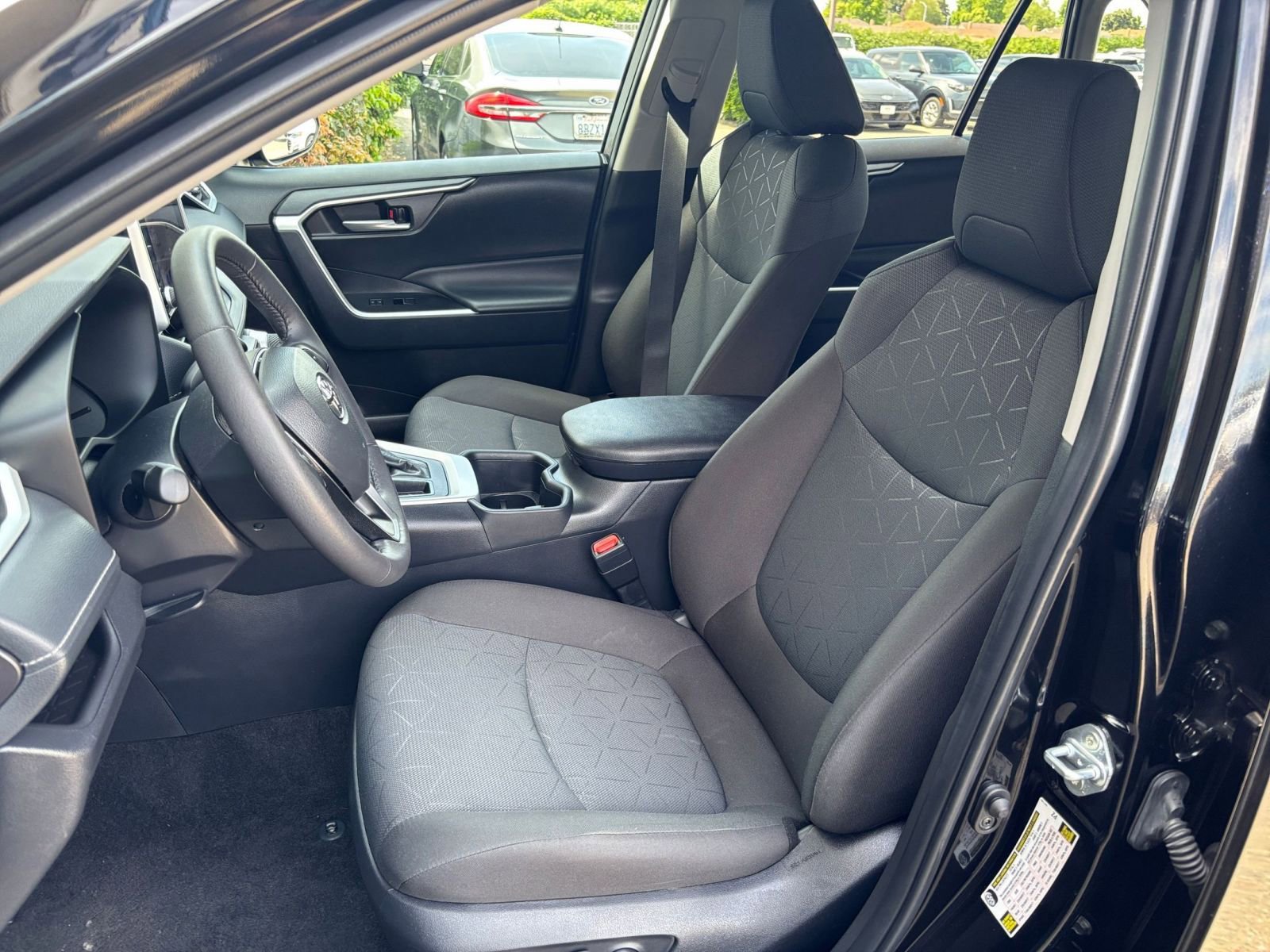 Used 2025 Toyota RAV4 XLE w/ Weather Package FWD image 36