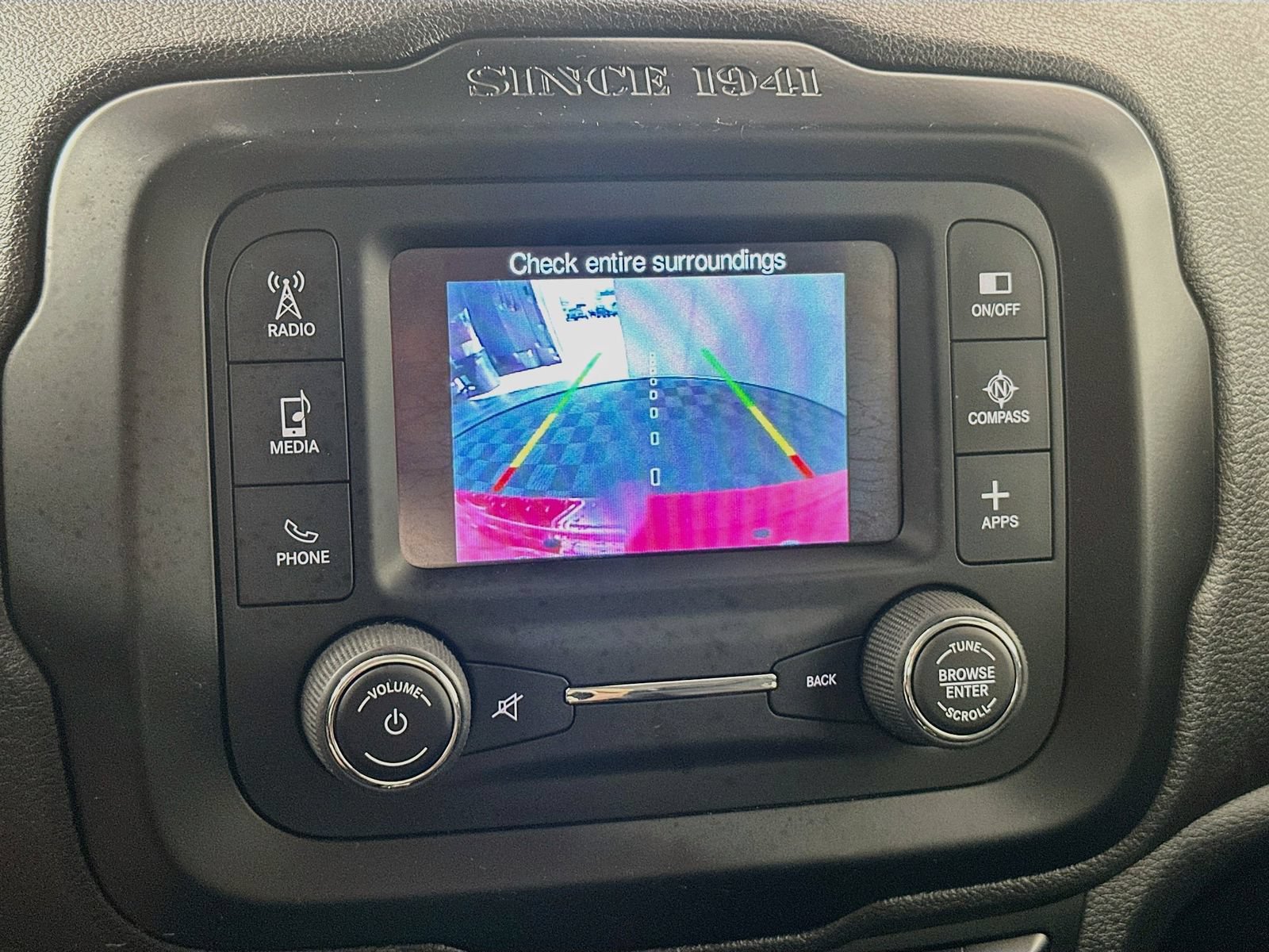 Used 2017 Jeep Renegade Limited w/ Advanced Technology Group FWD image 14