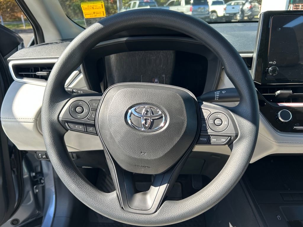 New 2026 Toyota Corolla Cross L image 15
