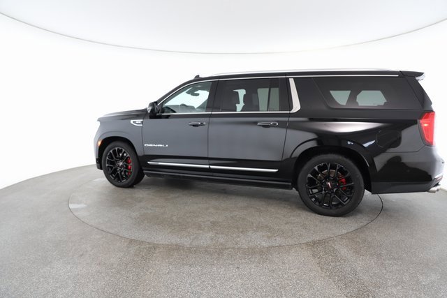 Used 2023 GMC Yukon XL Denali image 8