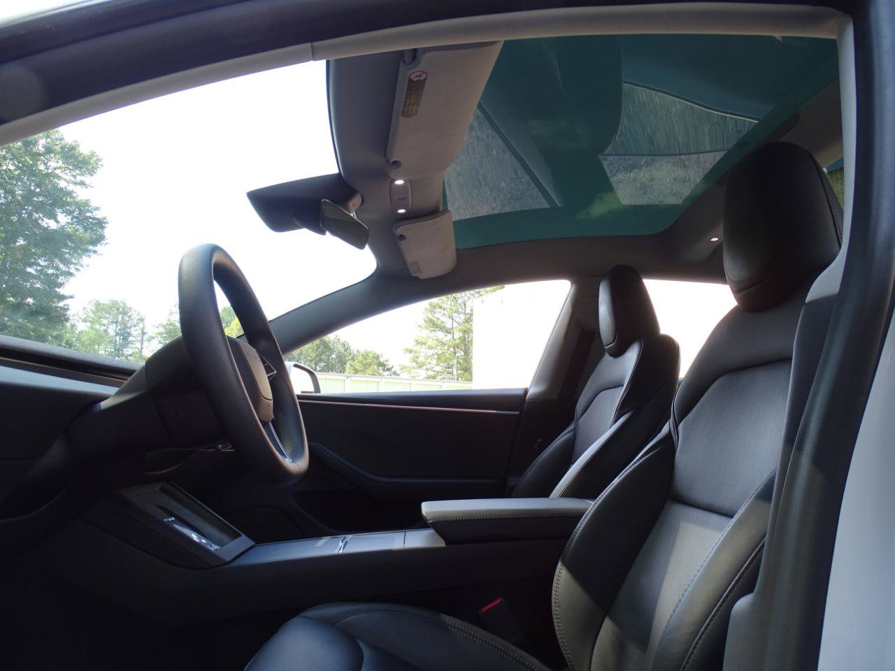 Used 2024 Tesla Model 3 Standard Range RWD image 11