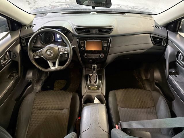 Used 2019 Nissan Rogue S image 10