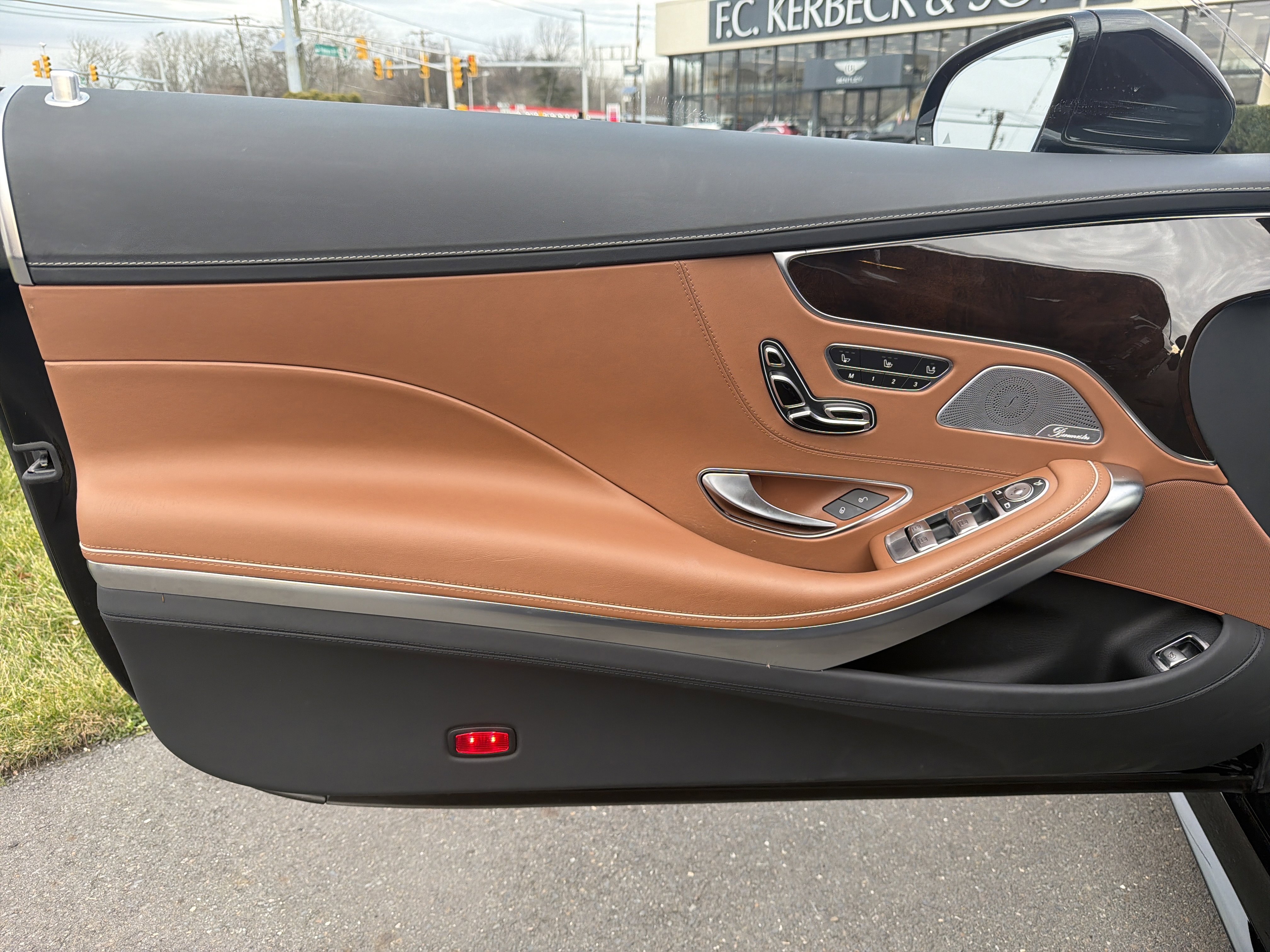 Used 2020 Mercedes-Benz S 560 4MATIC Coupe image 9