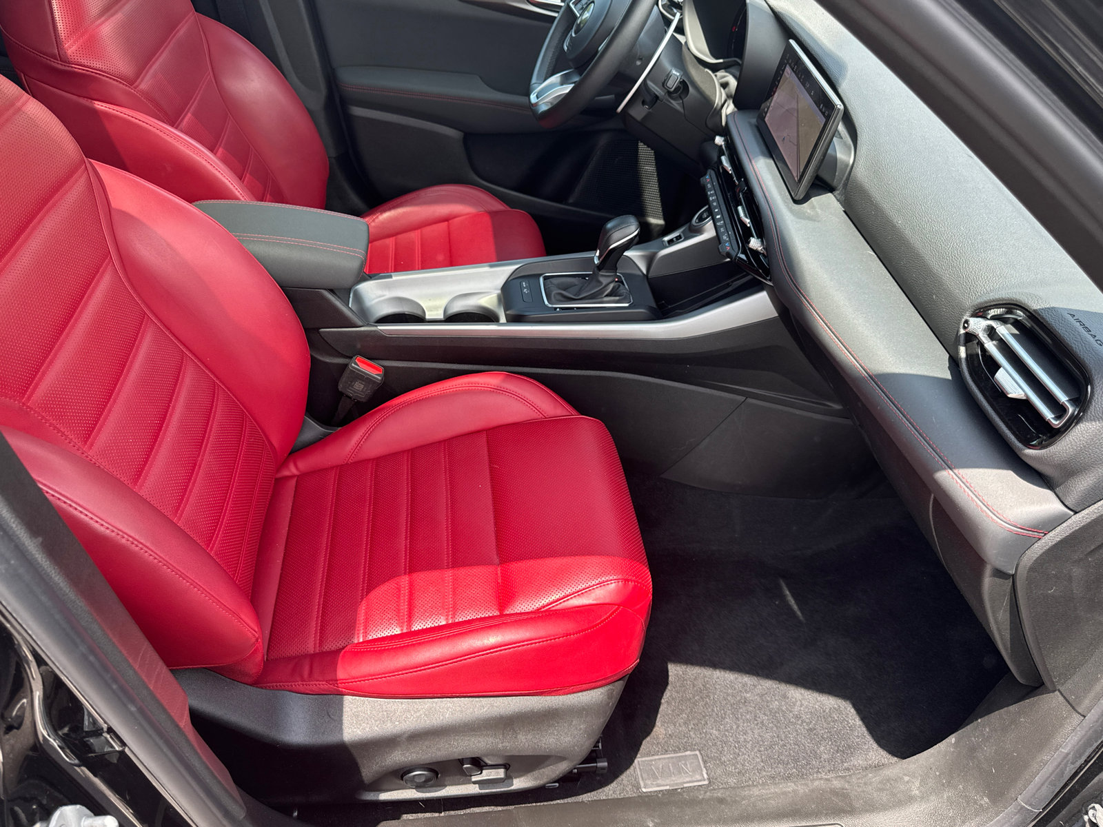 Used 2025 Dodge Hornet R/T w/ R/T Plus Package AWD/4WD image 17