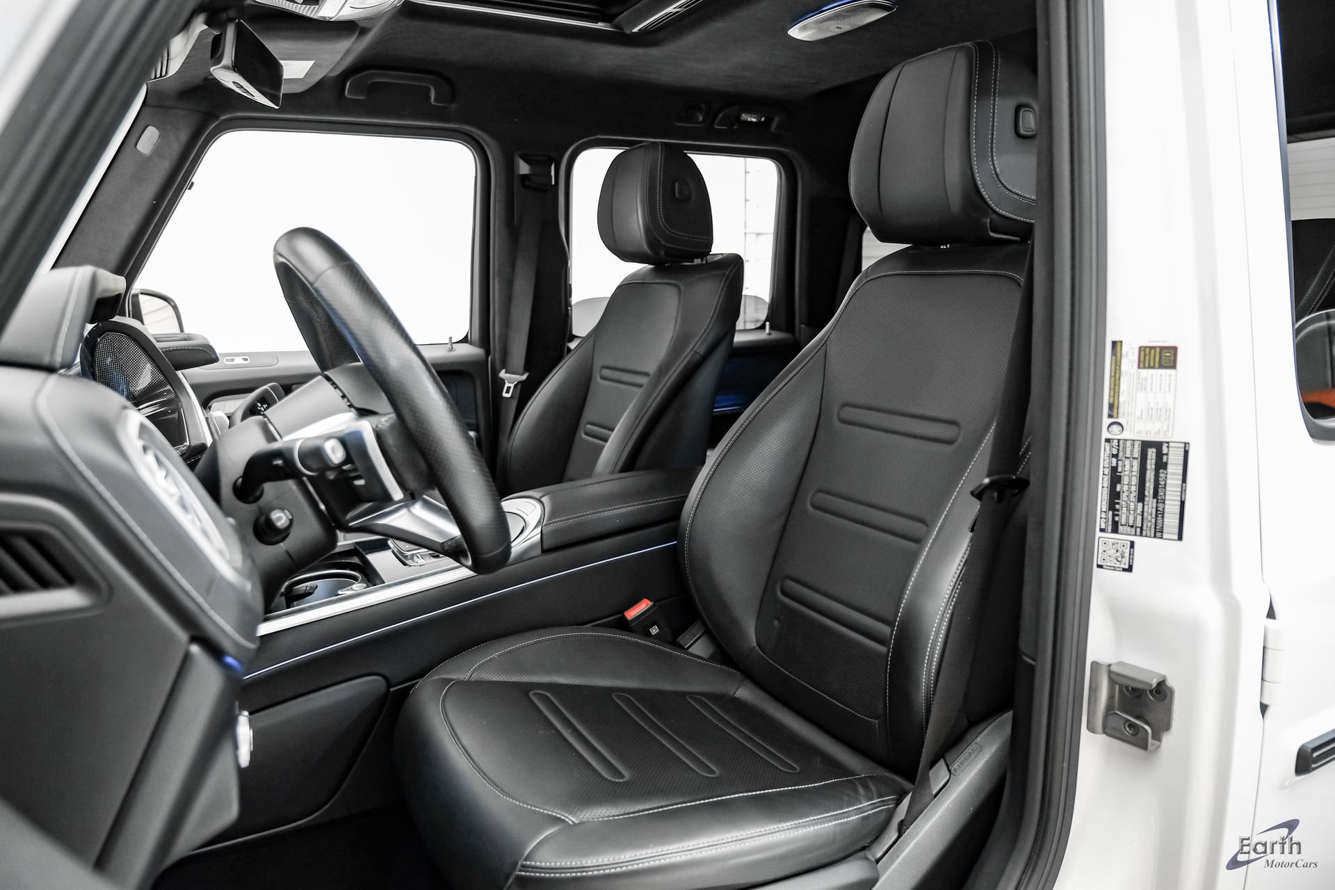 Used 2025 Mercedes-Benz G 550 w/ Exclusive Interior Package image 37