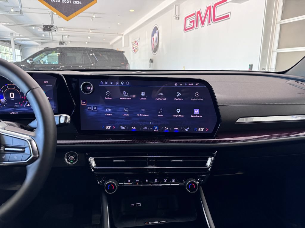 Certified 2026 Chevrolet Traverse Z71 w/ Driver Confidence Package AWD/4WD image 18