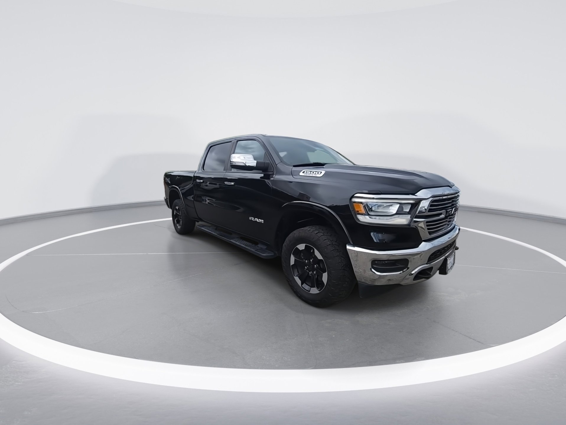 Certified 2019 RAM 1500 Laramie w/ Off Road Group image 2