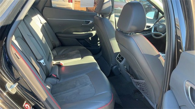 Used 2021 Hyundai Sonata SEL Plus w/ Tech Package image 11