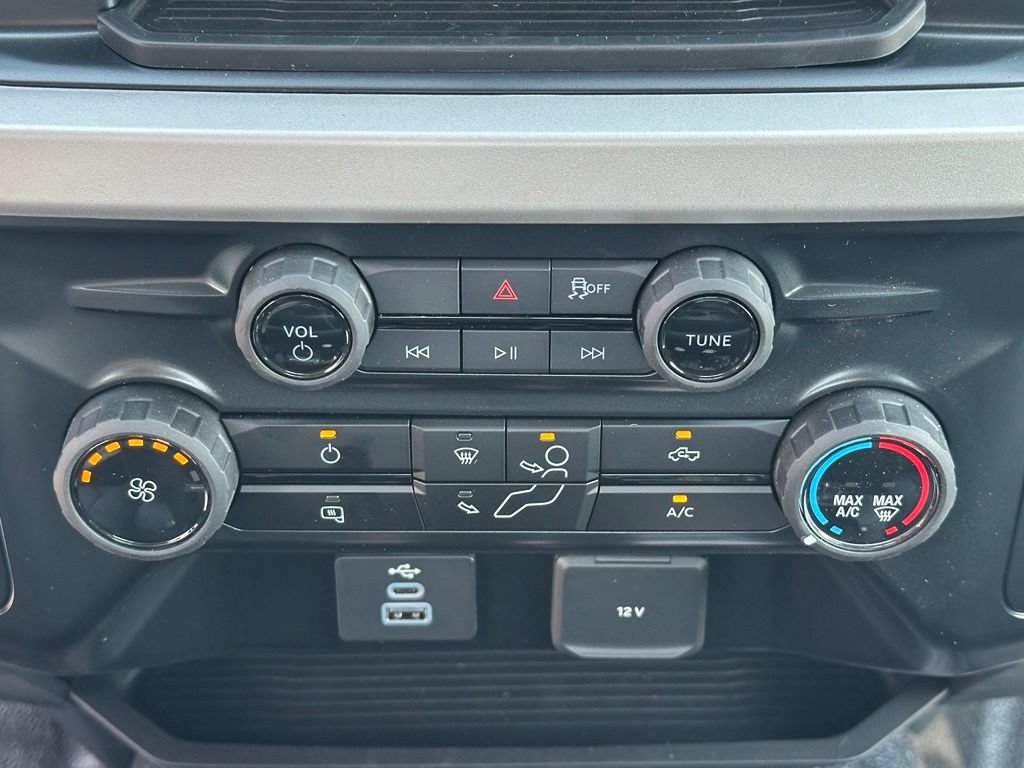 New 2026 Ford F550 4x4 Regular Cab Super Duty image 17