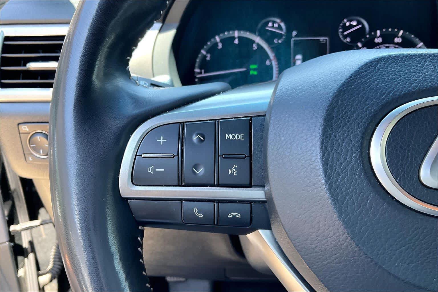 Used 2023 Lexus GX 460 Premium w/ Premium Package AWD/4WD image 23