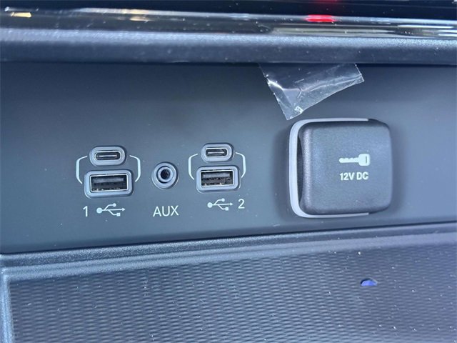 New 2025 Jeep Grand Cherokee Altitude image 6