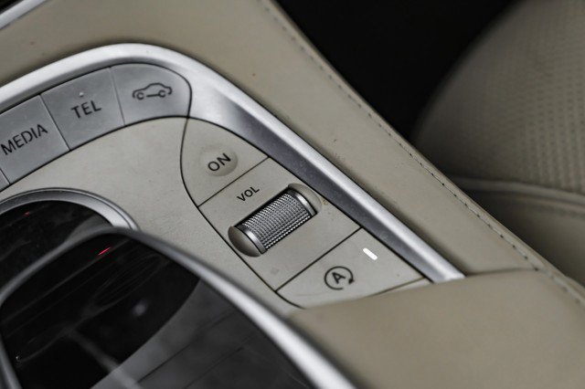 Used 2017 Mercedes-Benz S 550 4MATIC Sedan image 26