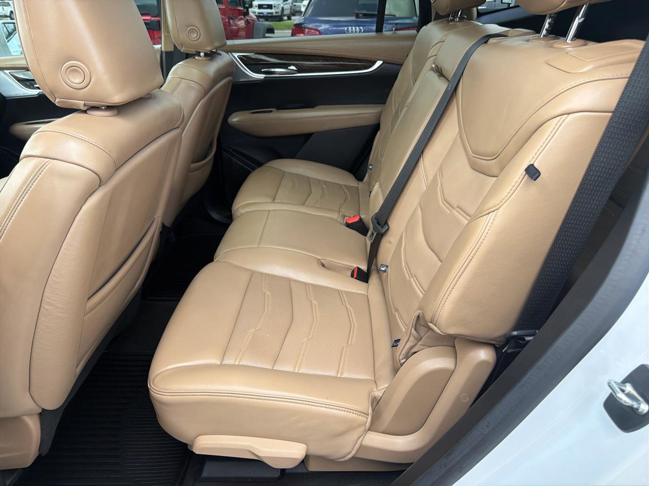 Used 2020 Cadillac XT6 Sport w/ Platinum Package AWD/4WD image 19