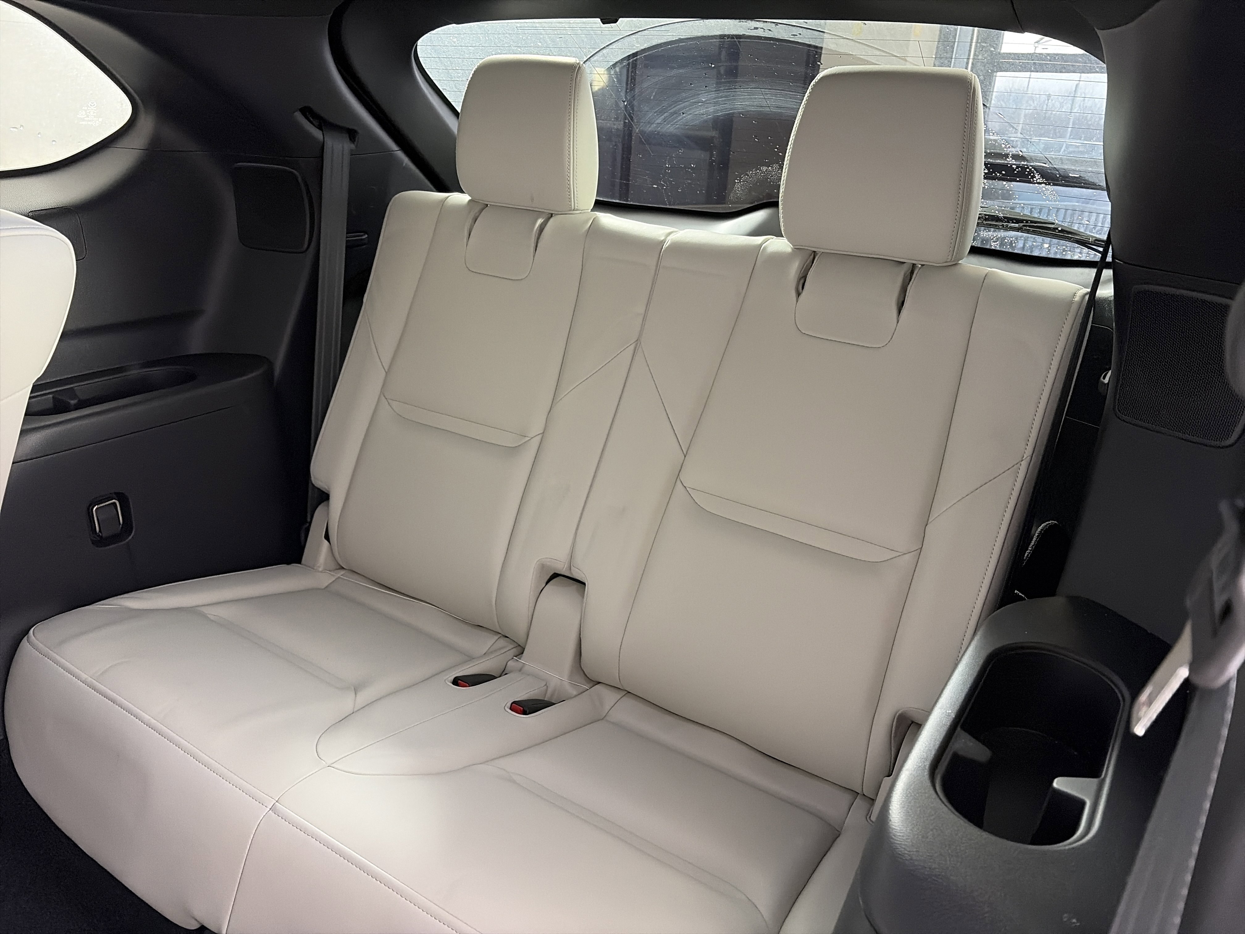 Used 2023 MAZDA CX-9 Signature image 8