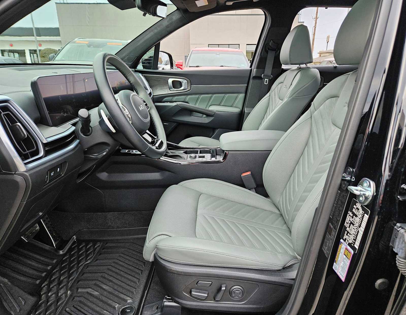 Certified 2025 Kia Sorento SX Prestige w/ Sage Leather Package image 16