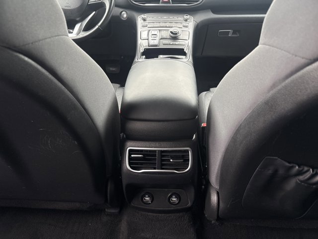 Used 2023 Hyundai Santa Fe SEL FWD image 18