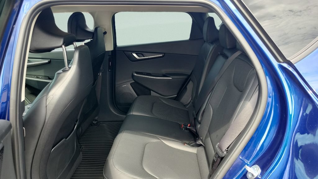 Used 2023 Kia EV6 Wind RWD image 11