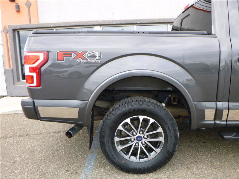 Used 2019 Ford F150 XLT w/ Equipment Group 302A Luxury AWD/4WD image 4