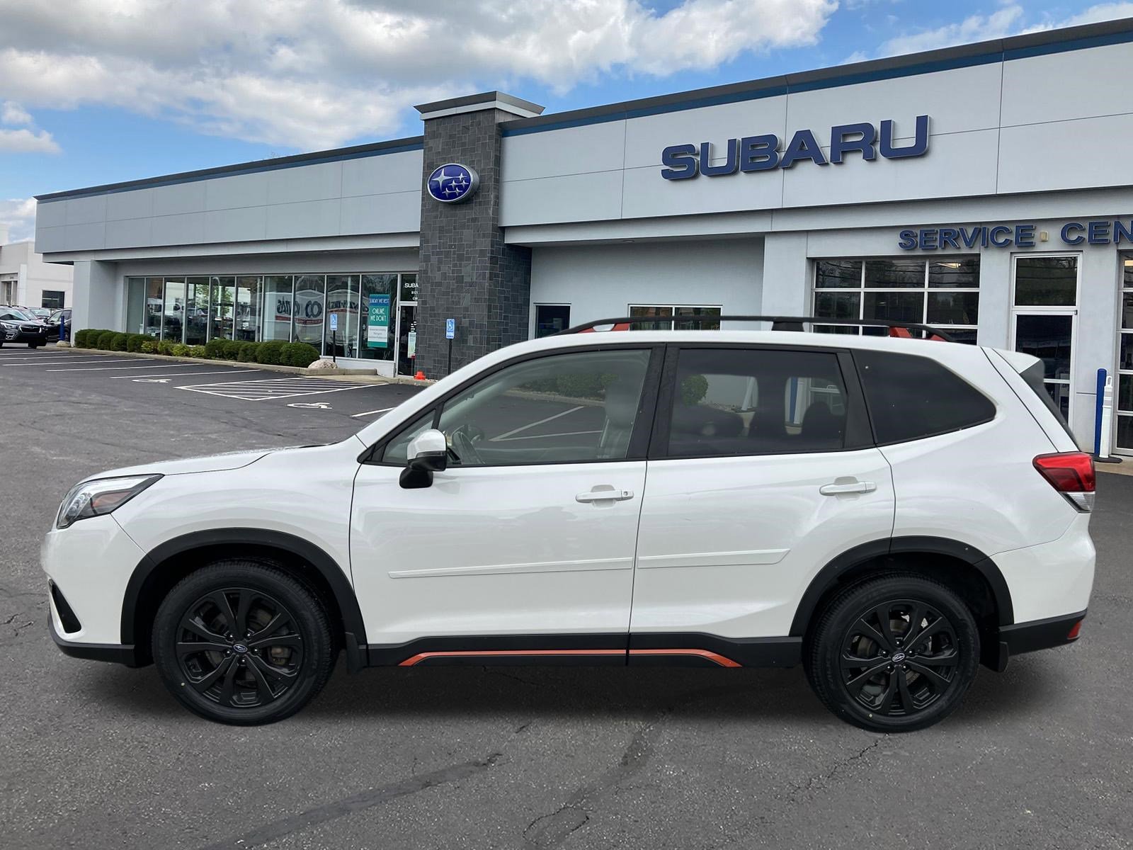 Used 2023 Subaru Forester Sport image 4