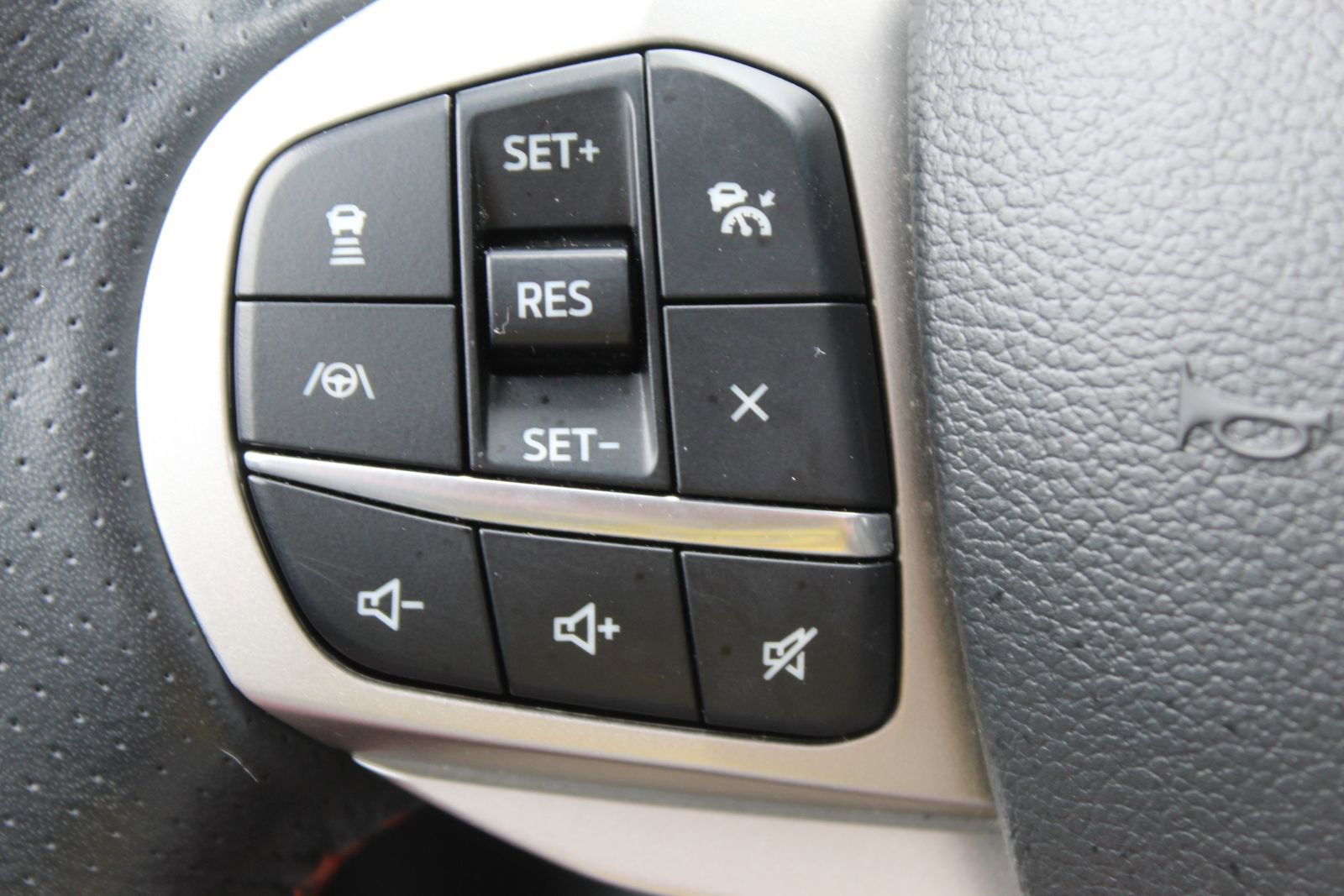 Used 2023 Ford Explorer Timberline w/ Timberline Technology Package AWD/4WD image 25