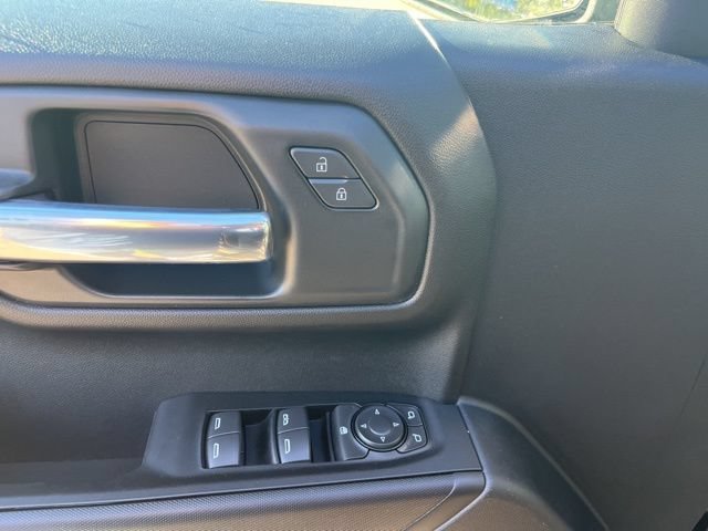 New 2026 Chevrolet Silverado 1500 Custom w/ Turbomax Blackout Package AWD/4WD image 17