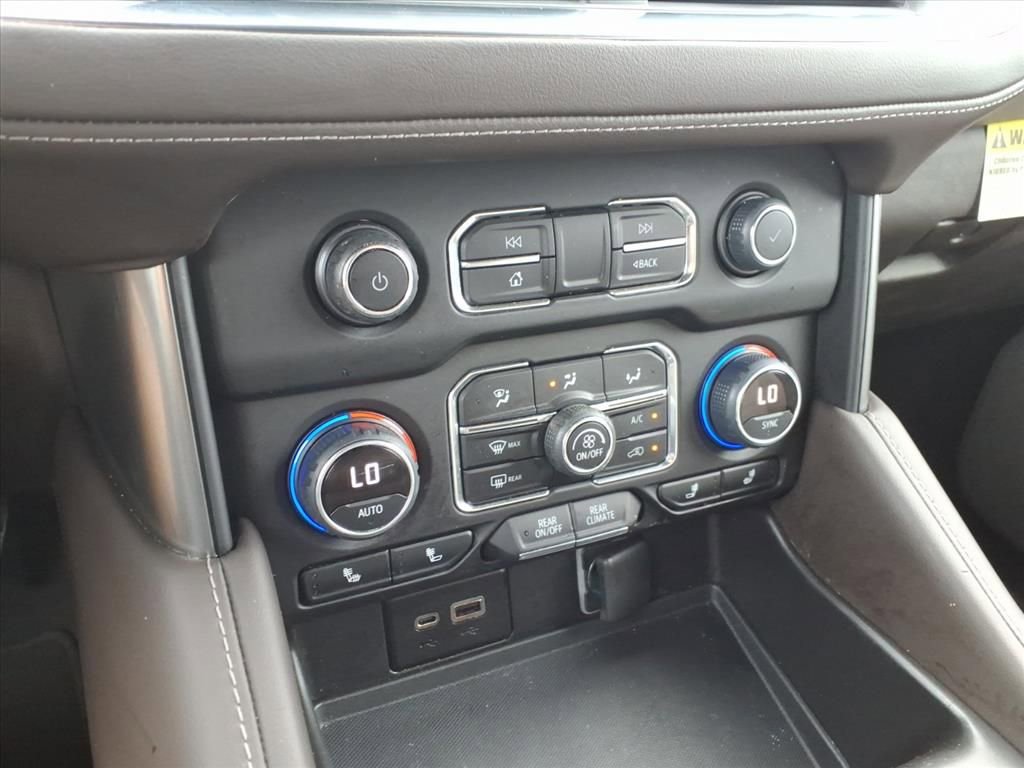 Used 2022 Chevrolet Tahoe Z71 image 25