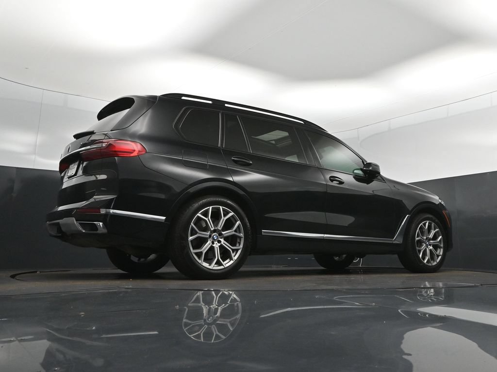 Used 2021 BMW X7 xDrive40i w/ Premium Package AWD/4WD image 43