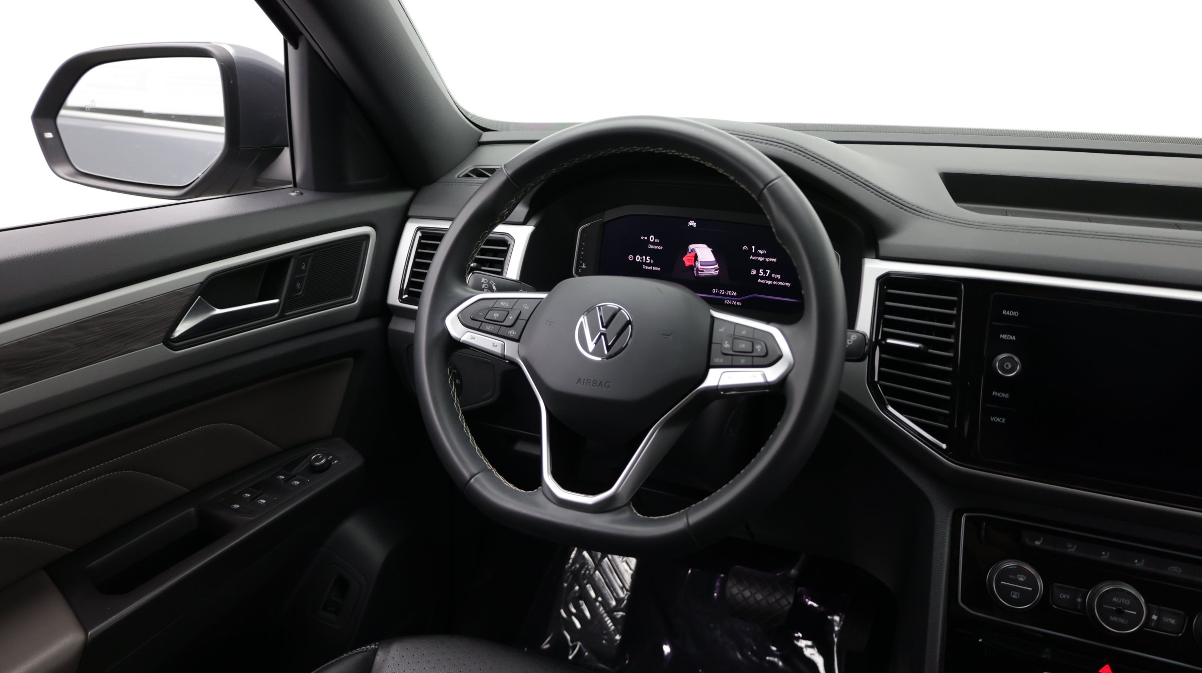 Used 2023 Volkswagen Atlas Cross Sport SE FWD image 26