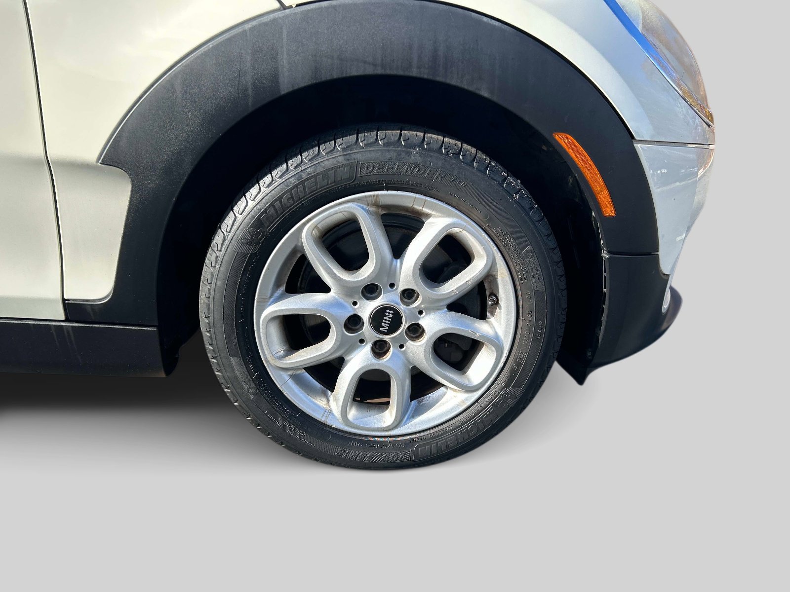 Used 2016 MINI Cooper Clubman image 16