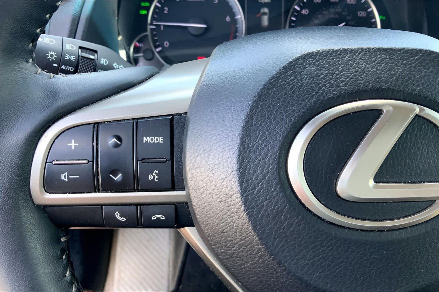 Used 2017 Lexus RX 350 AWD w/ Premium Package image 24