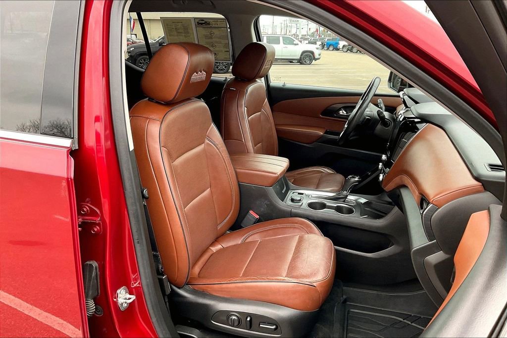 Used 2020 Chevrolet Traverse High Country w/ LPO, Floor Liner Package image 7