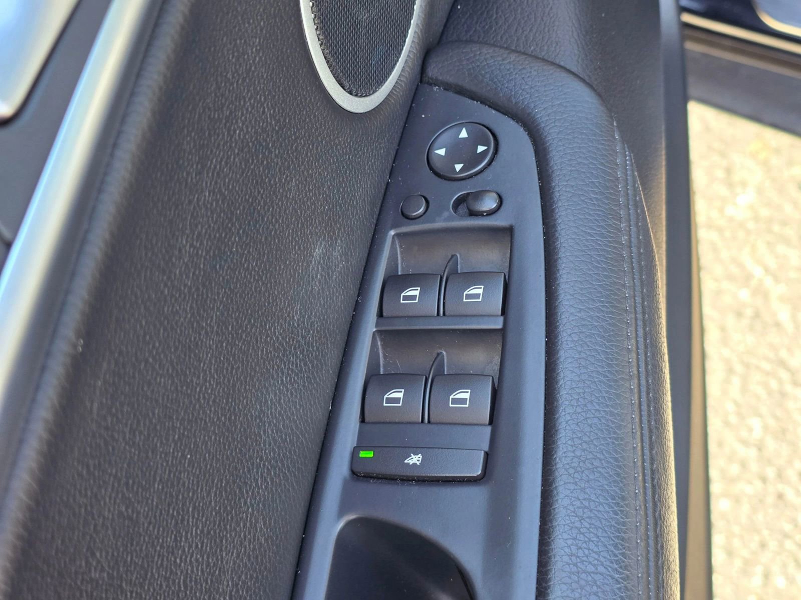 Used 2013 BMW X5 M image 23