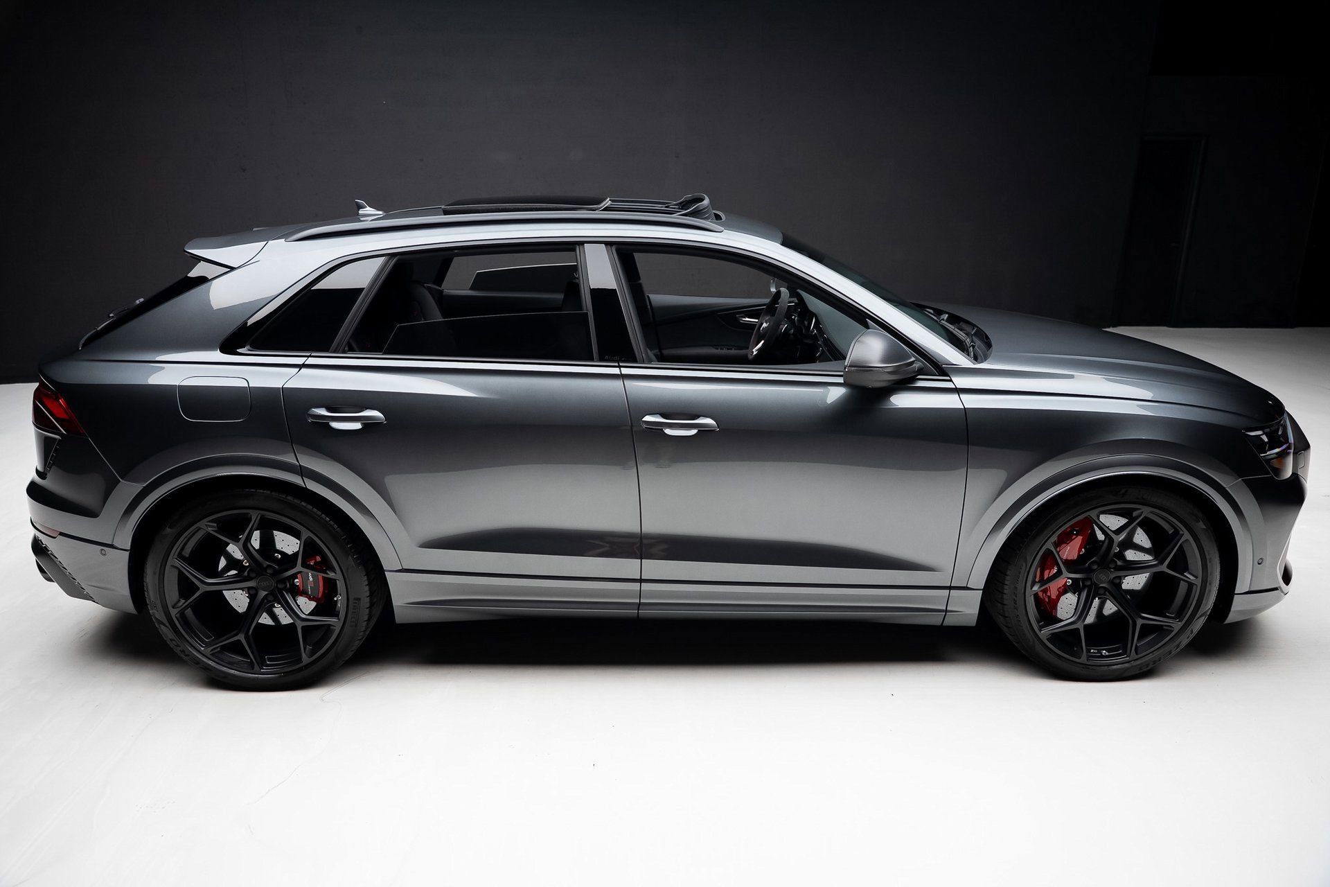 Used 2026 Audi RS Q8 performance image 35