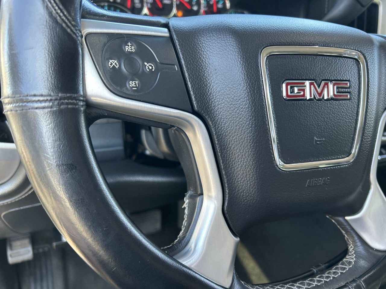 Used 2018 GMC Sierra 1500 SLE w/ SLE Value Package AWD/4WD image 21