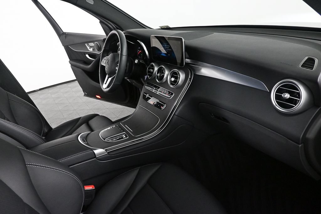 Certified 2022 Mercedes-Benz GLC 300 4MATIC image 22