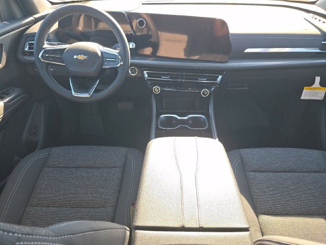 New 2027 Chevrolet Traverse LT w/ Driver Confidence Package FWD image 20