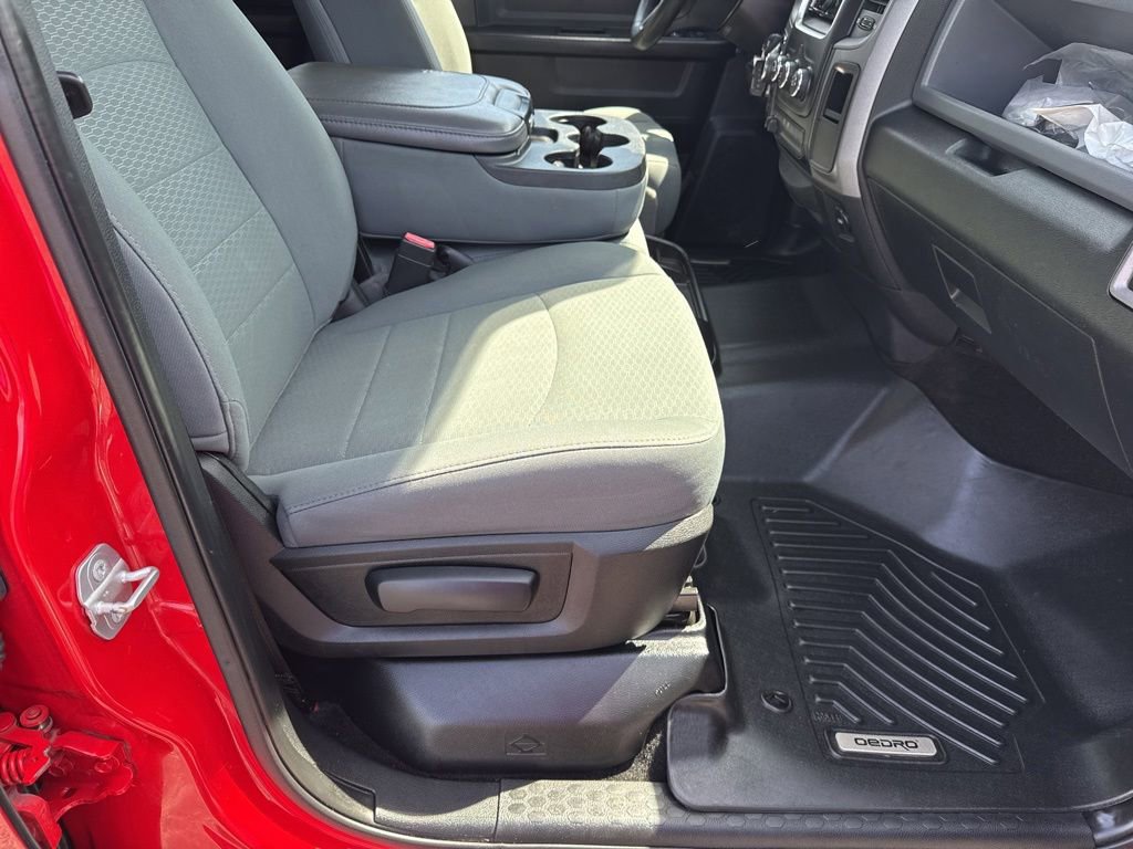 Used 2016 RAM 1500 Express w/ Popular Equipment Group AWD/4WD image 19