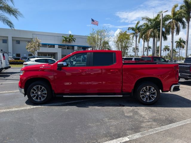 Used 2025 Chevrolet Silverado 1500 LT w/ Protection Package RWD image 4