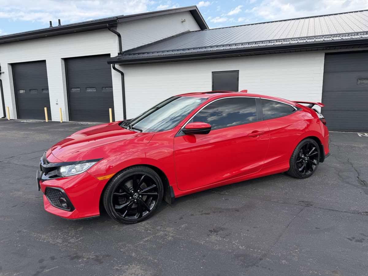 Used 2018 Honda Civic Si image 4