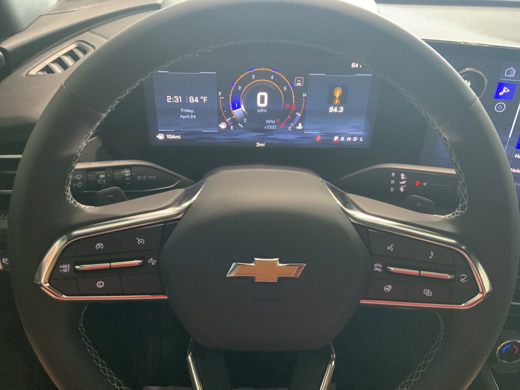 New 2026 Chevrolet Traverse LT FWD image 12