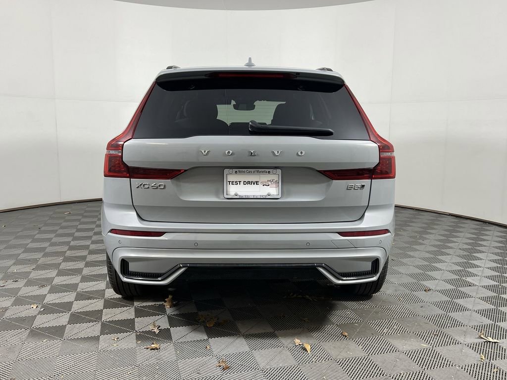 New 2026 Volvo XC60 B5 Core image 7