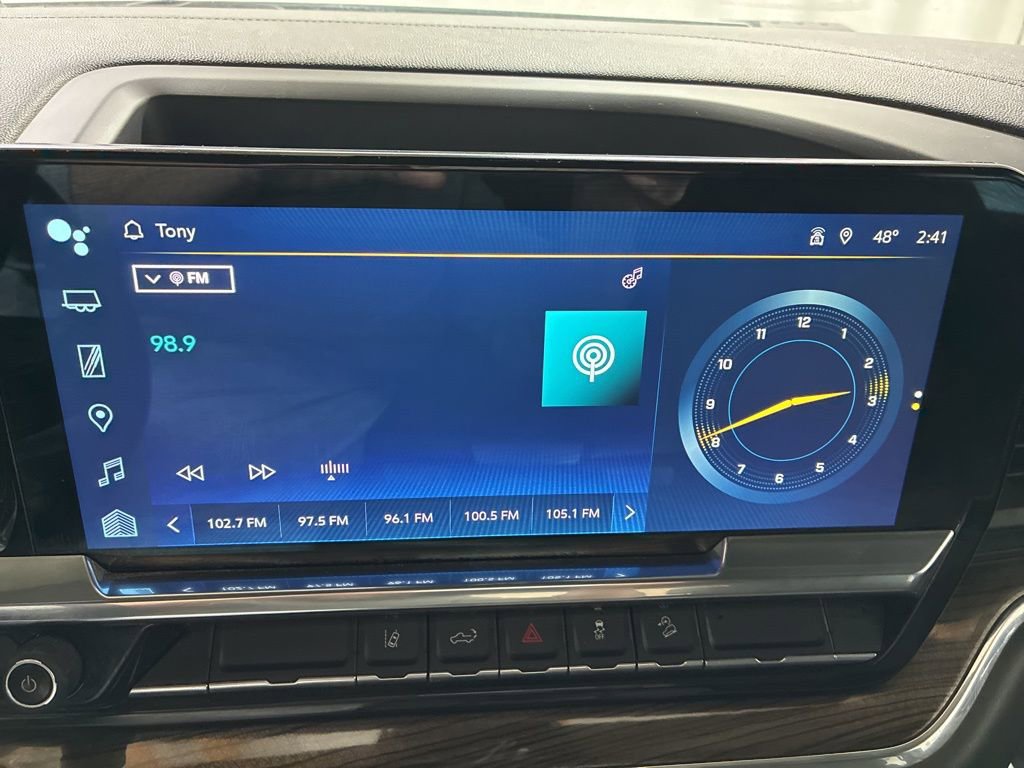 Used 2024 Chevrolet Silverado 2500 LT w/ Convenience Package image 19